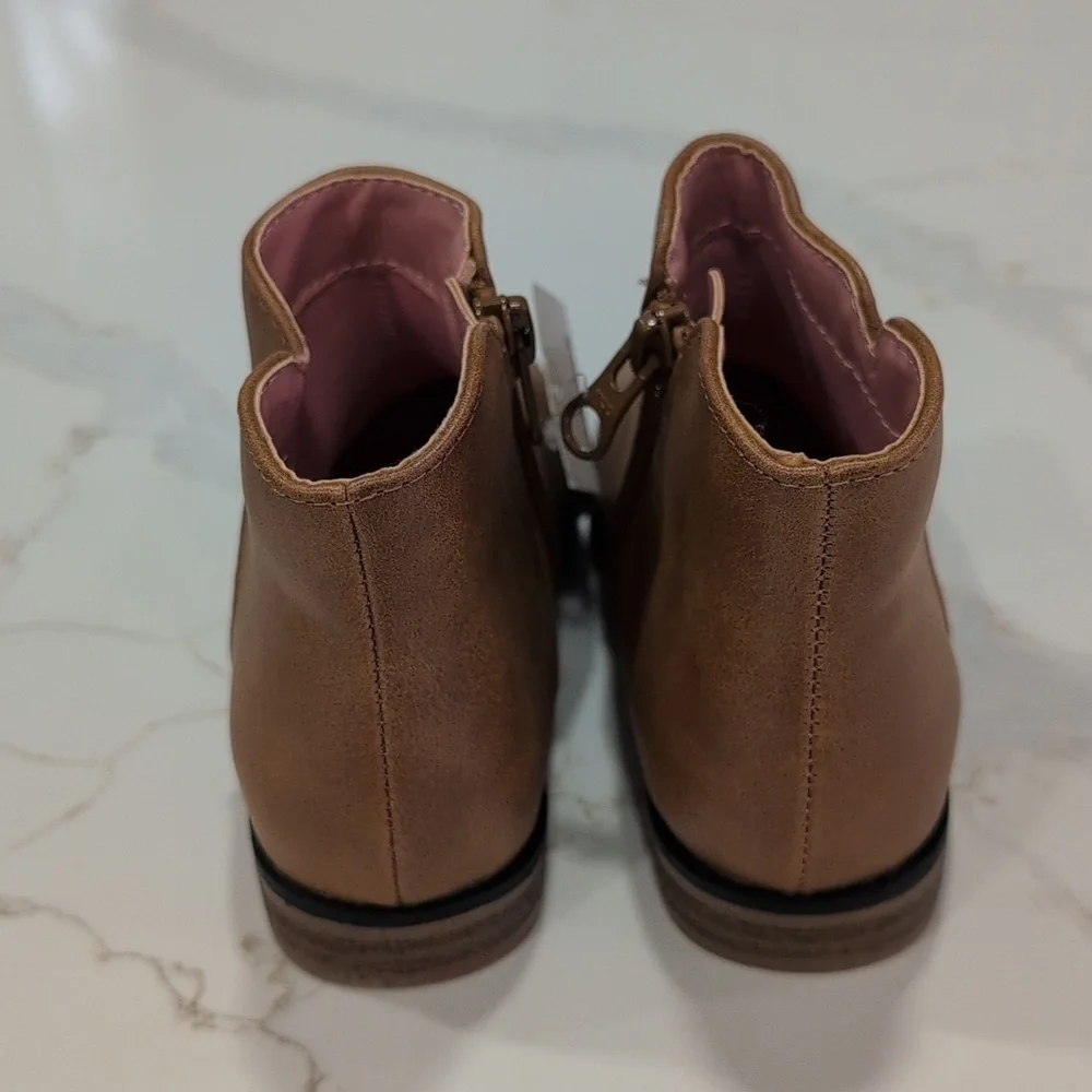Cat & Jack Boots 9 - Picture 4 of 5